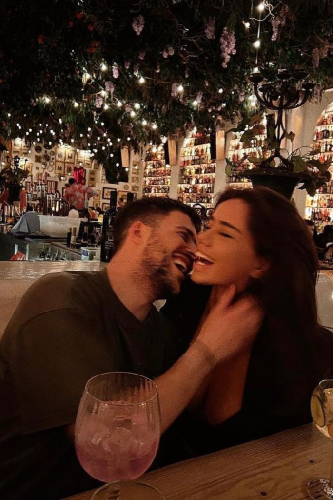 how to attract a guy